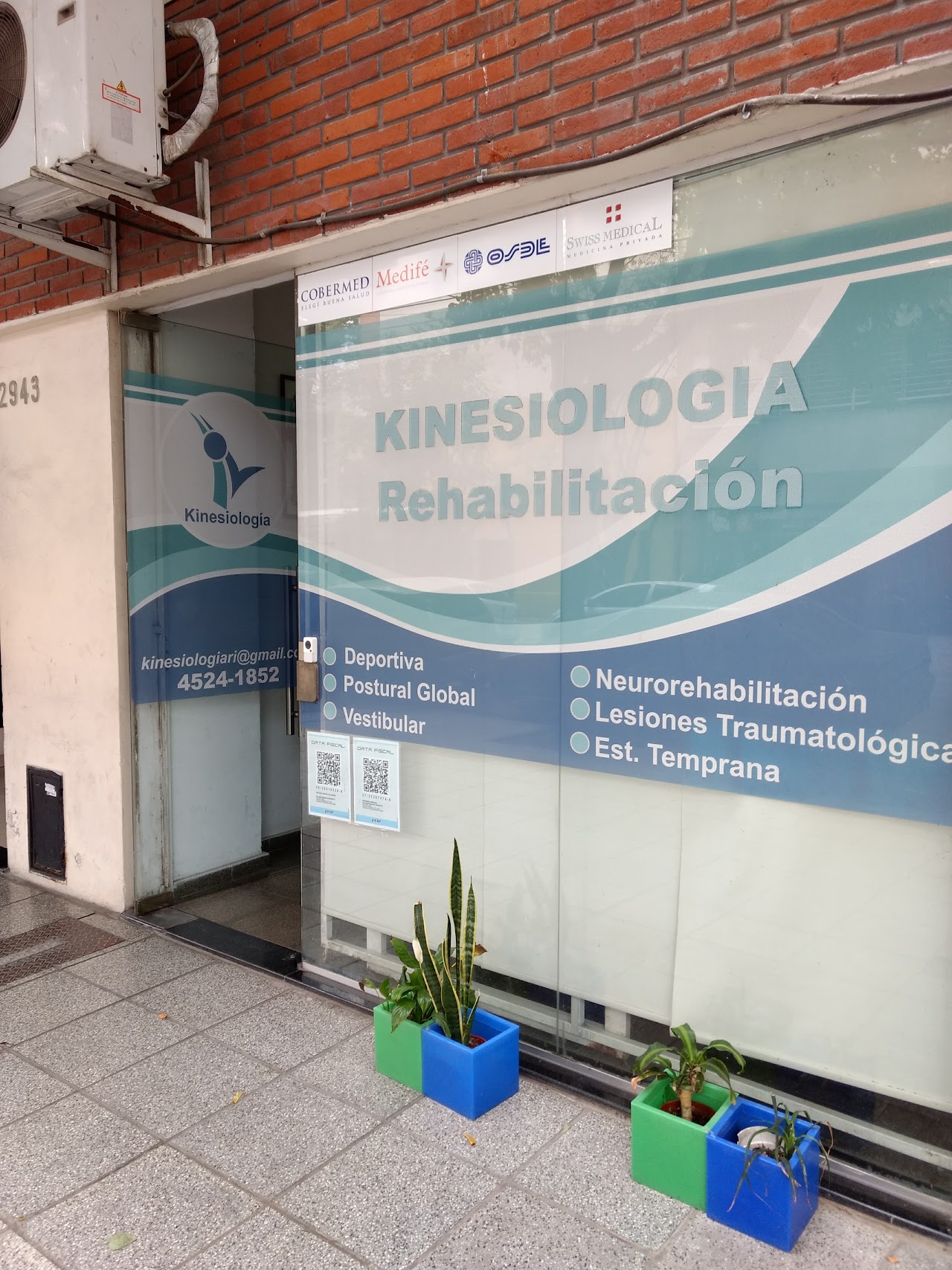 Fachada del consultorio de Martin Riscossa en Pacheco 2943